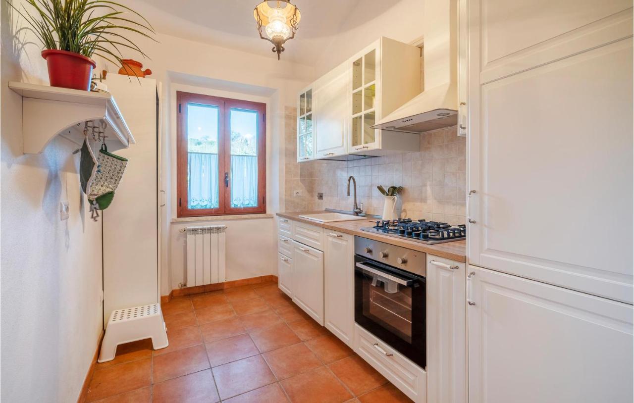Amazing Home In Saturnia With Wifi Экстерьер фото