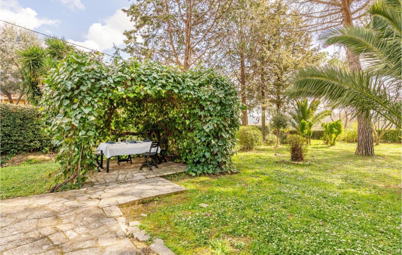 Amazing Home In Saturnia With Wifi Экстерьер фото